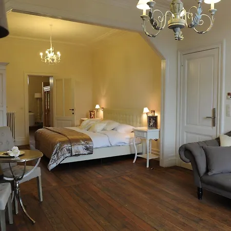 Charmehotel Saporis 3*